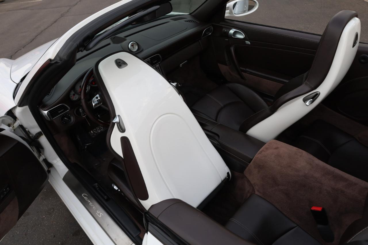 Porsche 911 Carrera 4S Cabriolet 2007