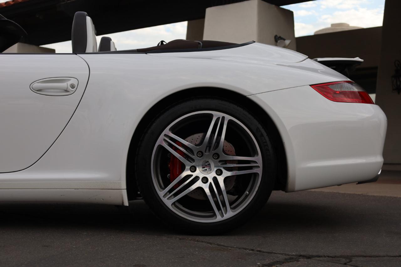 Porsche 911 Carrera 4S Cabriolet 2007