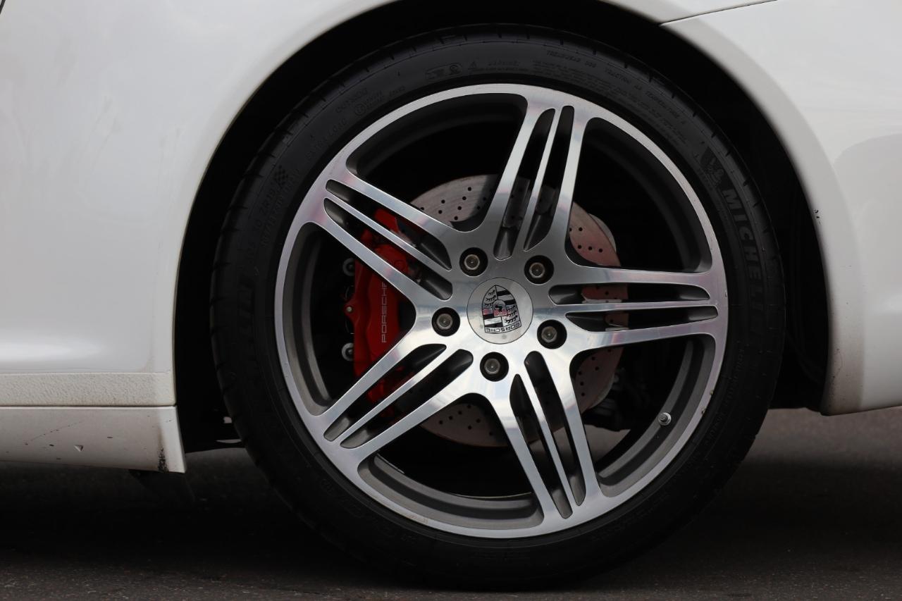 Porsche 911 Carrera 4S Cabriolet 2007