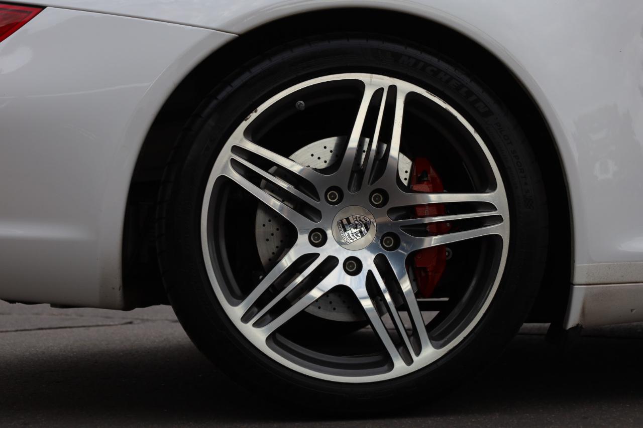 Porsche 911 Carrera 4S Cabriolet 2007