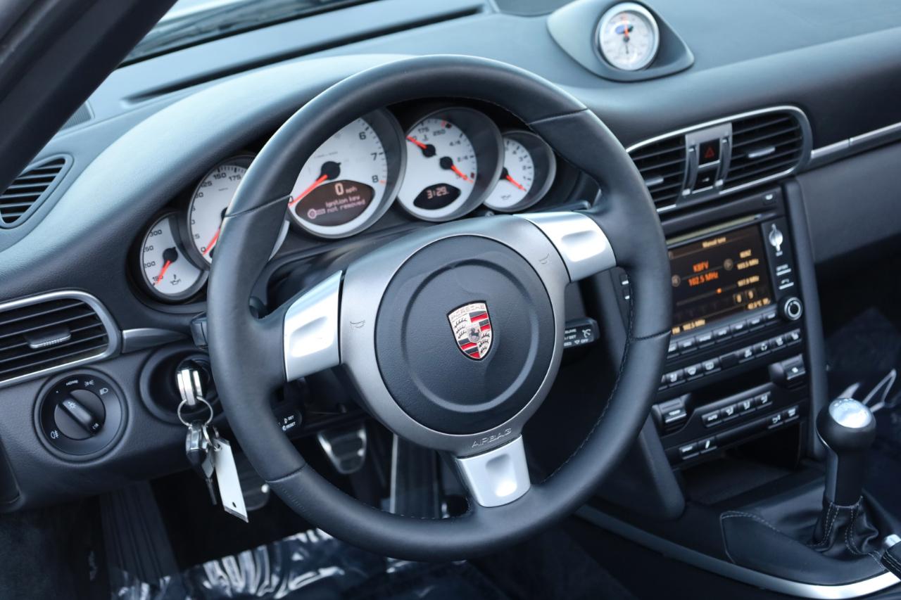 Porsche 911 Carrera S Cabriolet 2009