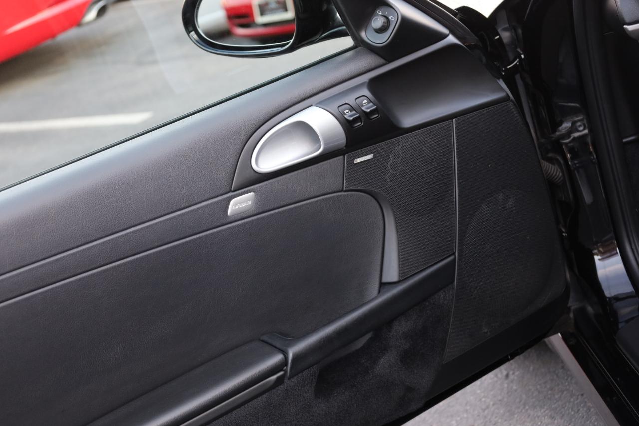 Porsche Cayman Base 2011