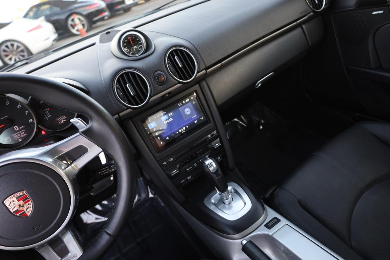 Porsche Cayman Base 2011