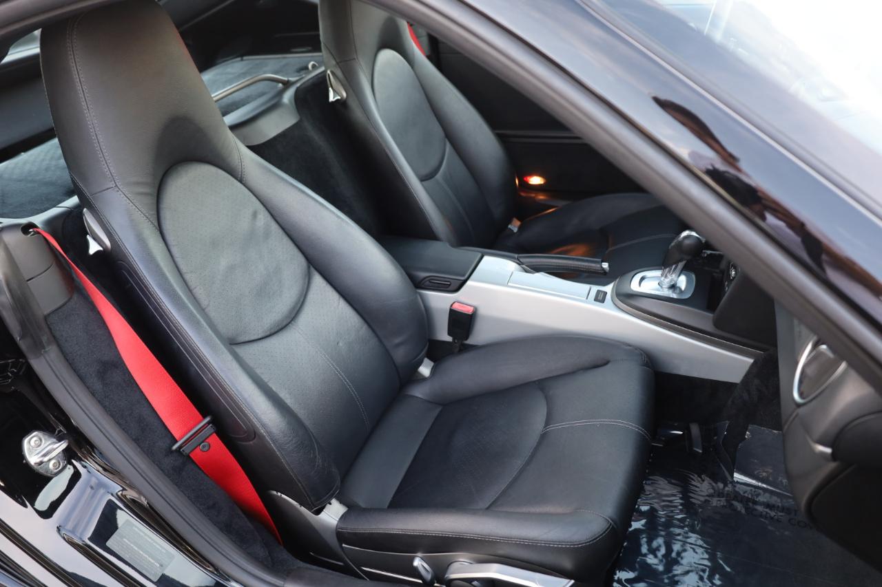 Porsche Cayman Base 2011