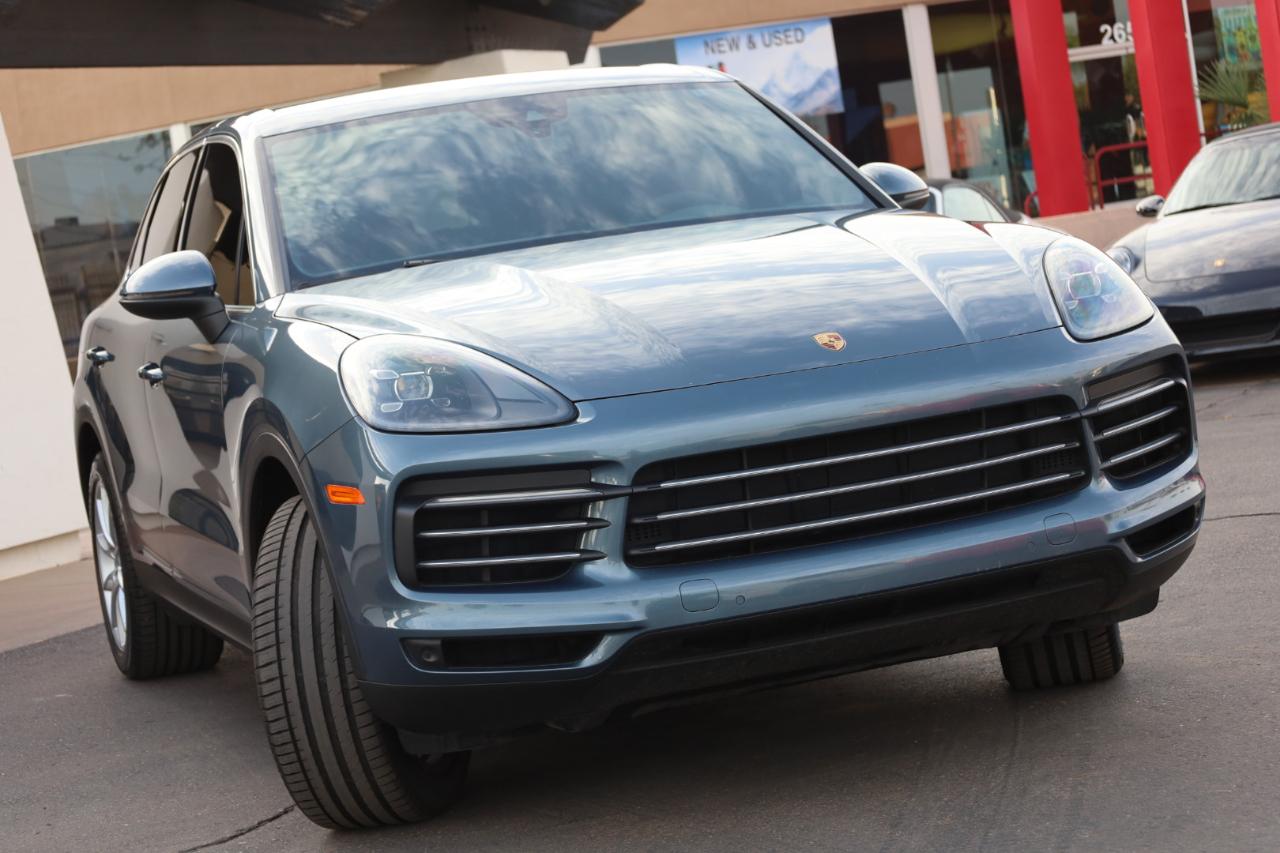 Porsche Cayenne Base 2019