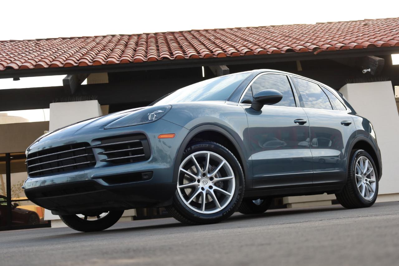 Porsche Cayenne Base 2019