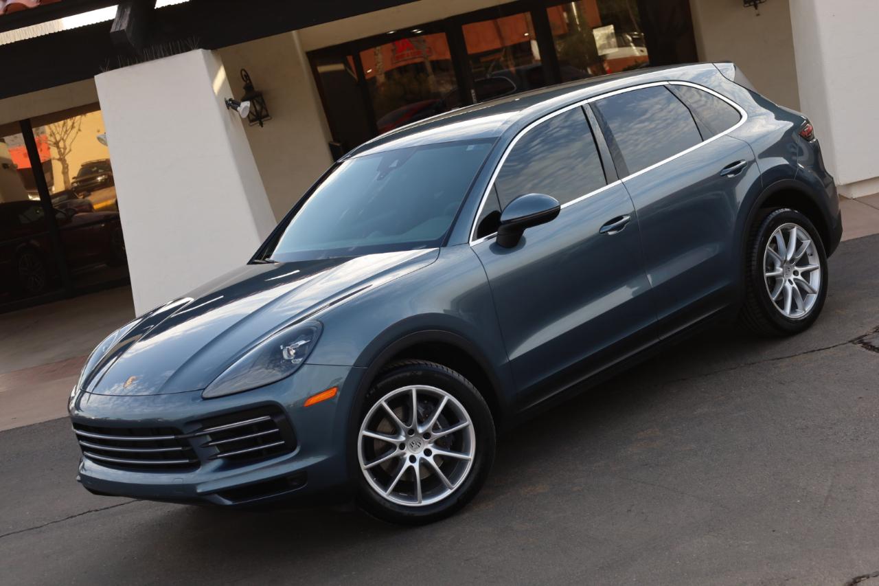 Porsche Cayenne Base 2019