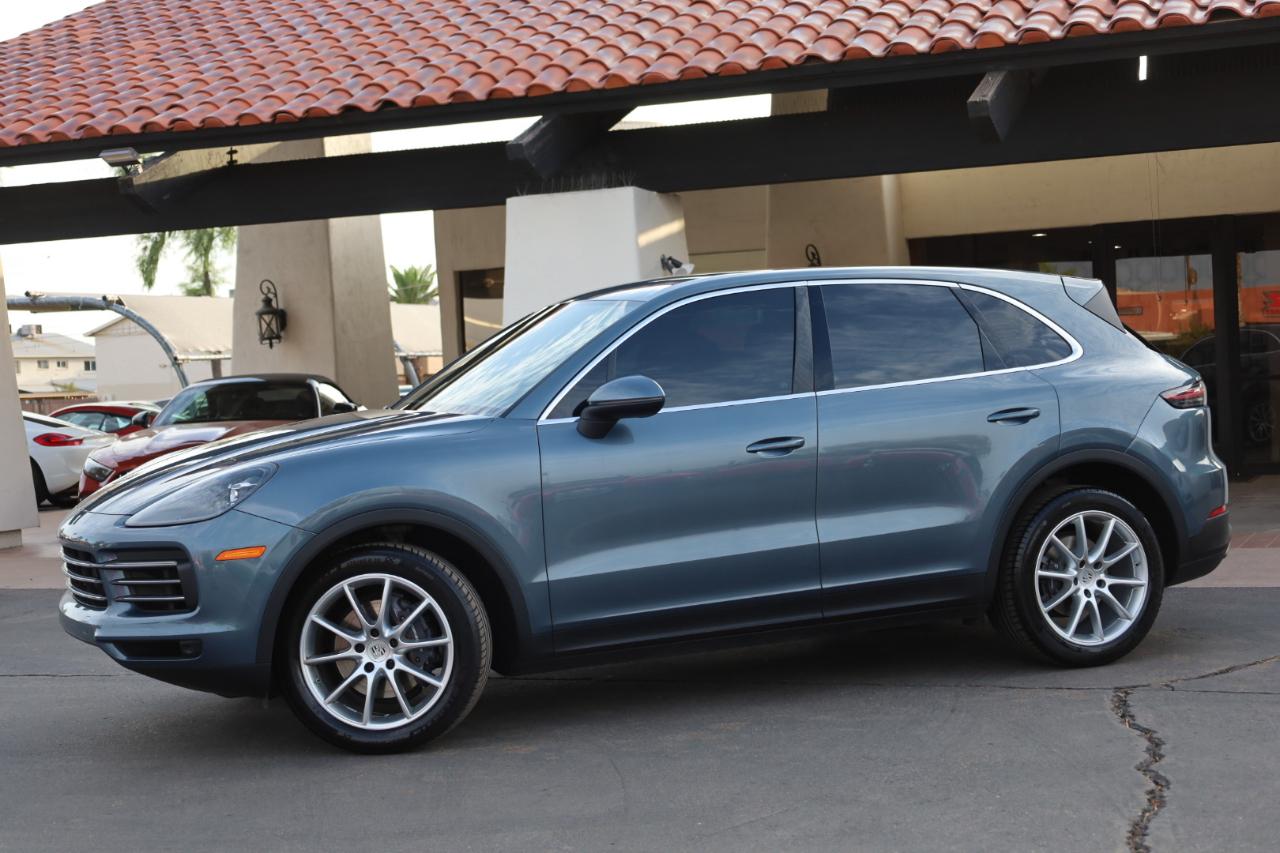 Porsche Cayenne Base 2019