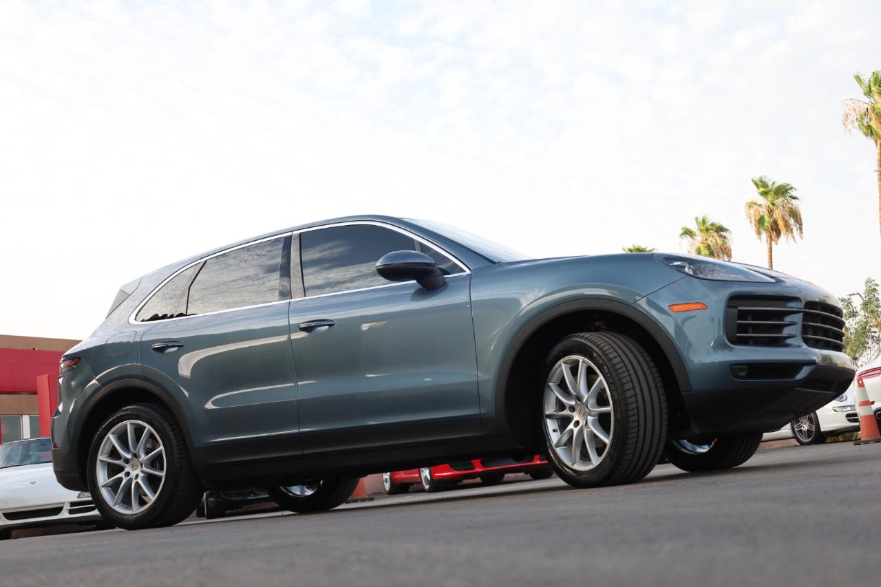 Porsche Cayenne Base 2019