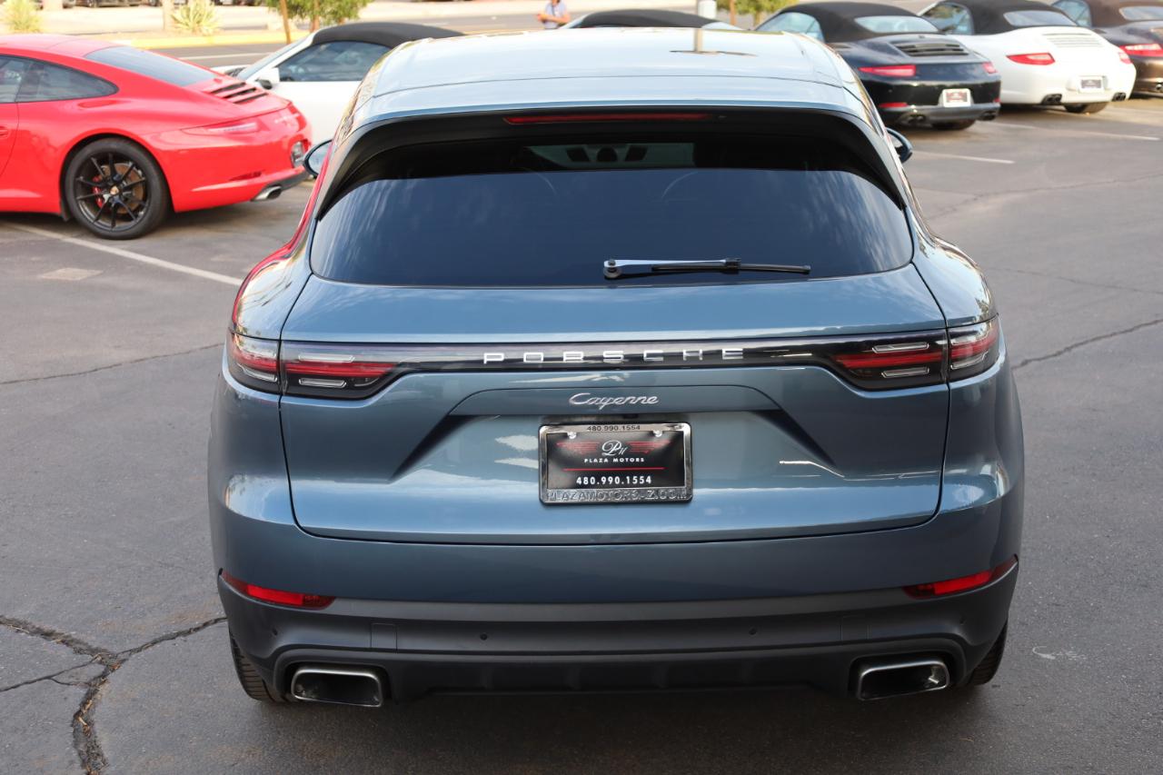 Porsche Cayenne Base 2019