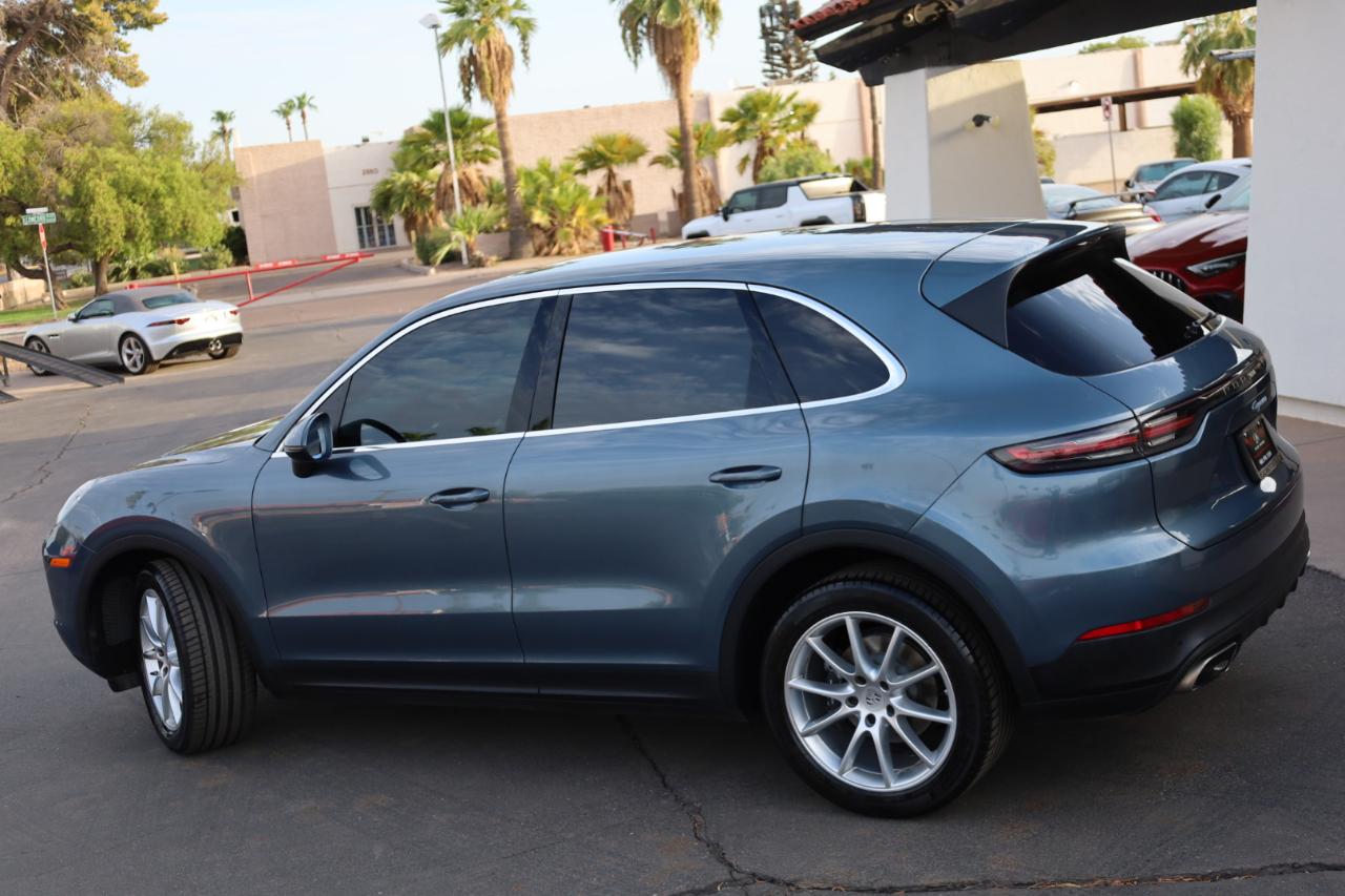 Porsche Cayenne Base 2019
