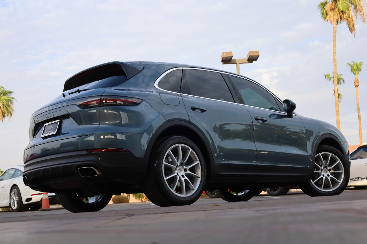 Porsche Cayenne Base 2019