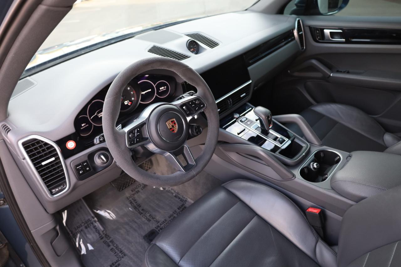 Porsche Cayenne Base 2019