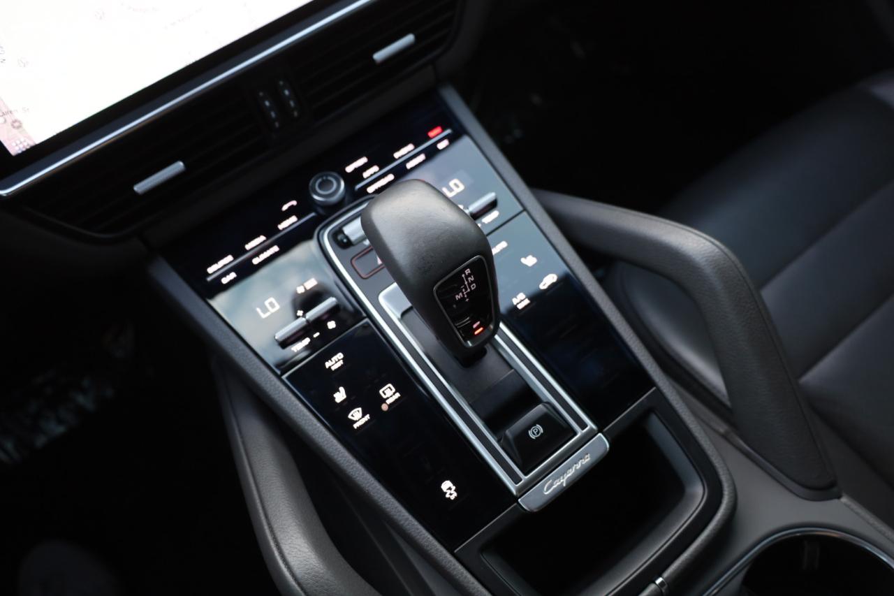 Porsche Cayenne Base 2019