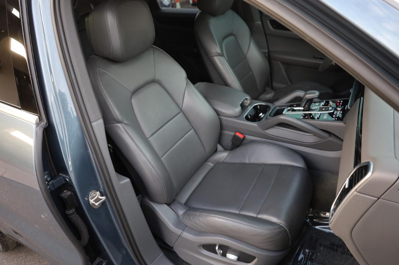 Porsche Cayenne Base 2019