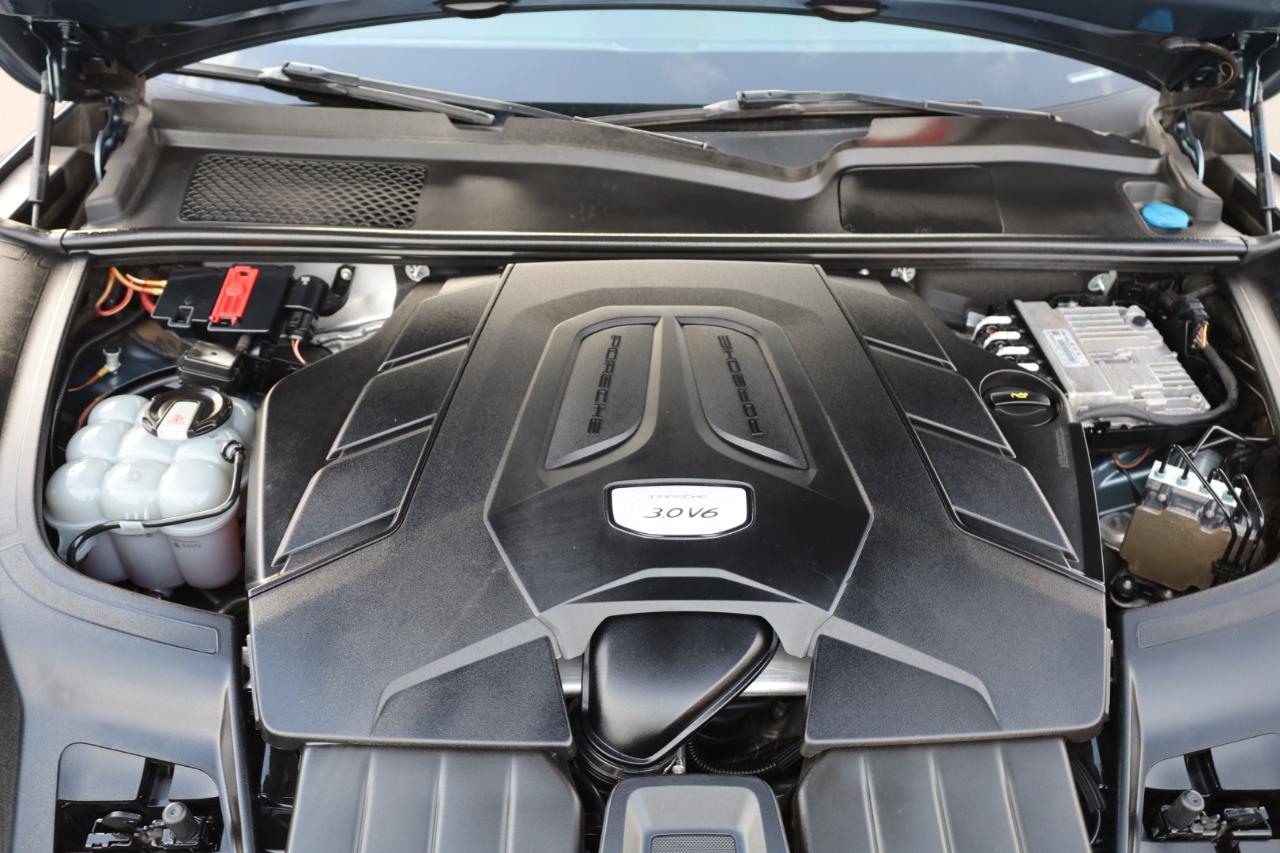 Porsche Cayenne Base 2019