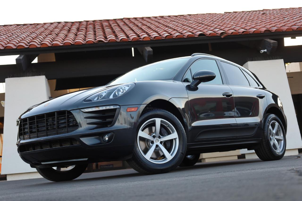 Porsche Macan Base 2017