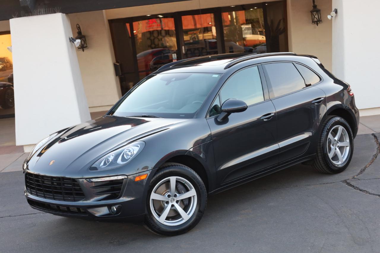 Porsche Macan Base 2017