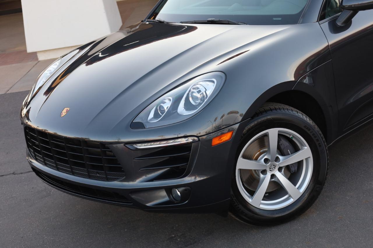 Porsche Macan Base 2017