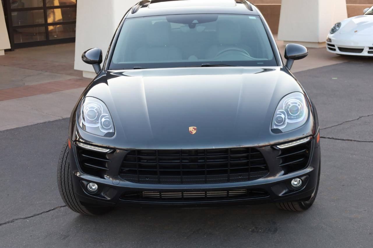 Porsche Macan Base 2017
