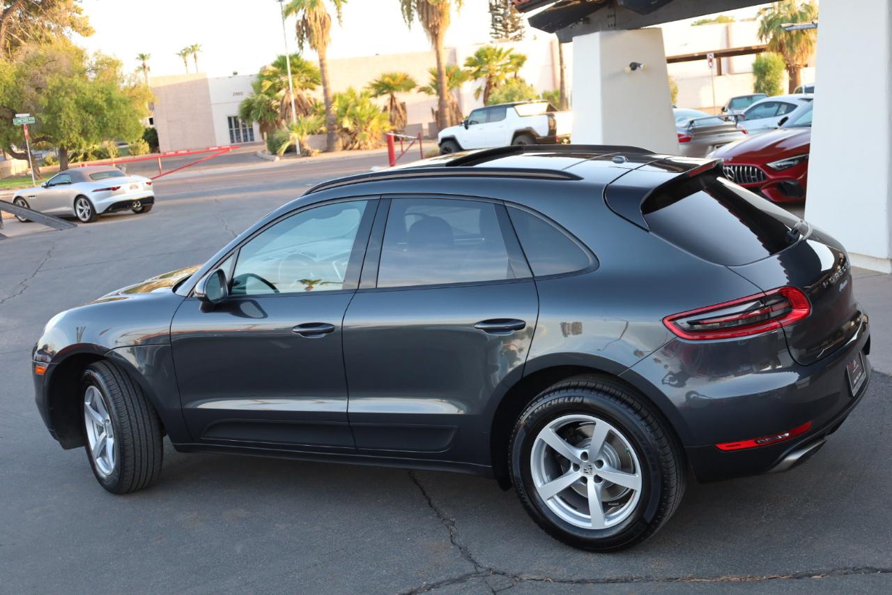 Porsche Macan Base 2017