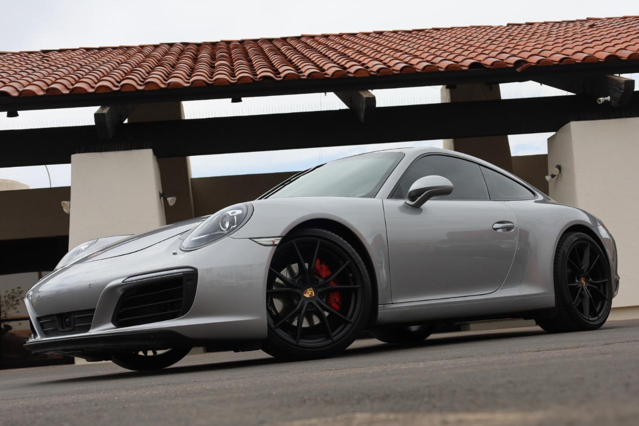 Porsche 911 Carrera Coupe 2017