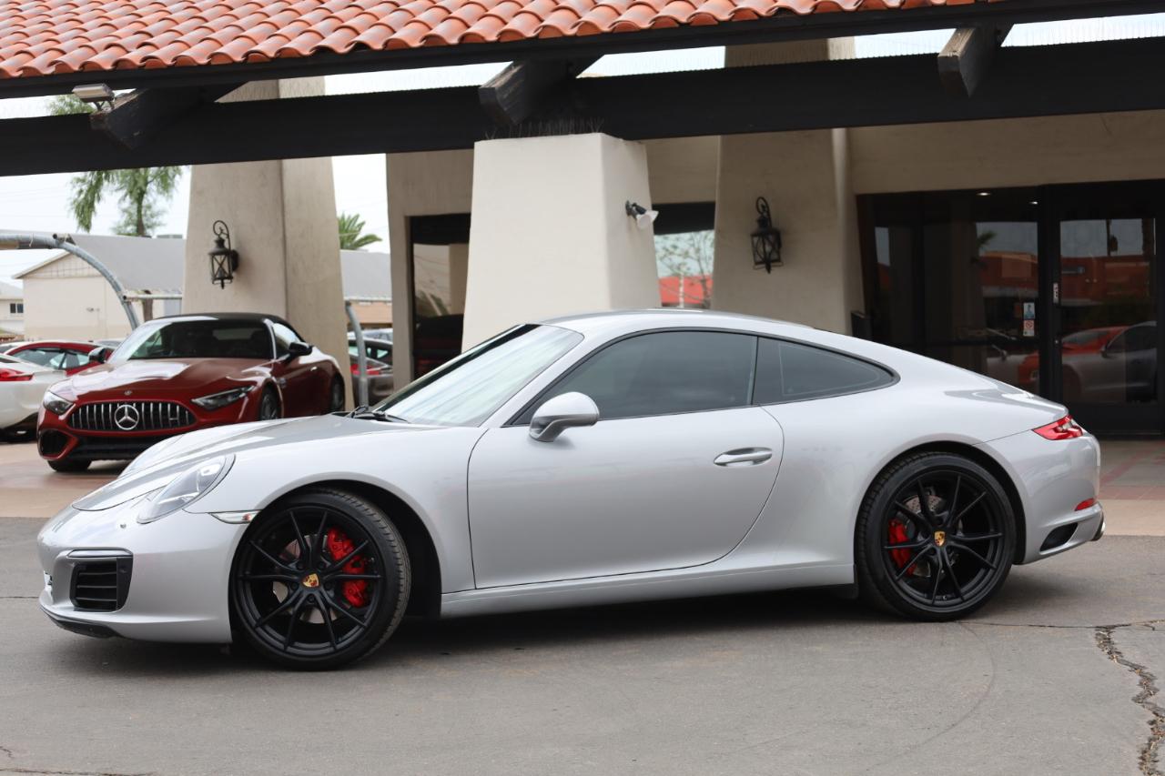 Porsche 911 Carrera Coupe 2017