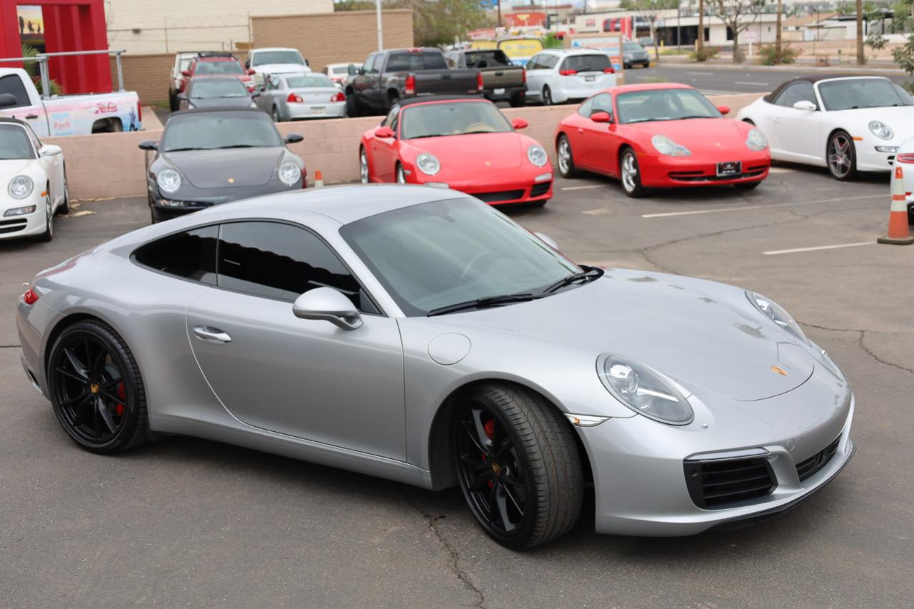 Porsche 911 Carrera Coupe 2017
