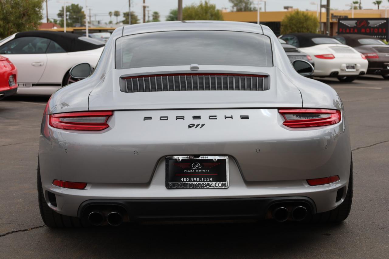 Porsche 911 Carrera Coupe 2017