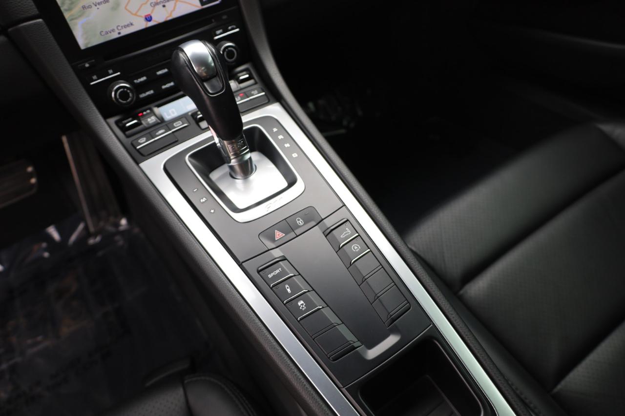 Porsche 911 Carrera Coupe 2017