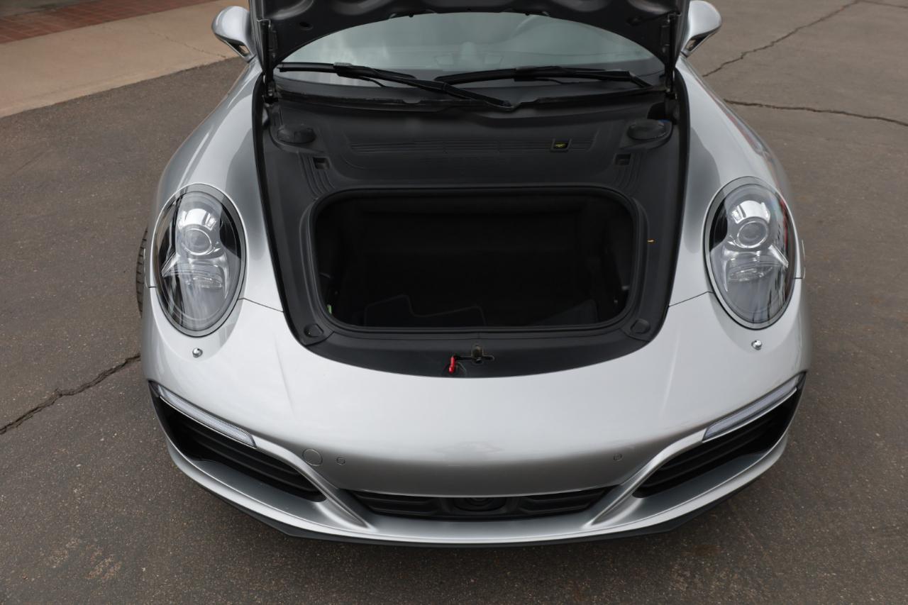 Porsche 911 Carrera Coupe 2017
