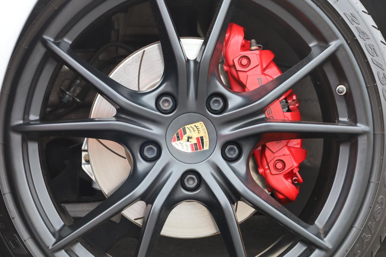 Porsche 911 Carrera Coupe 2017
