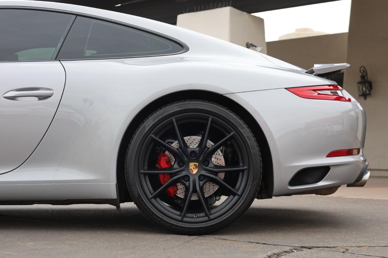 Porsche 911 Carrera Coupe 2017
