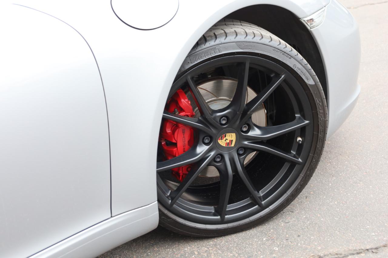 Porsche 911 Carrera Coupe 2017