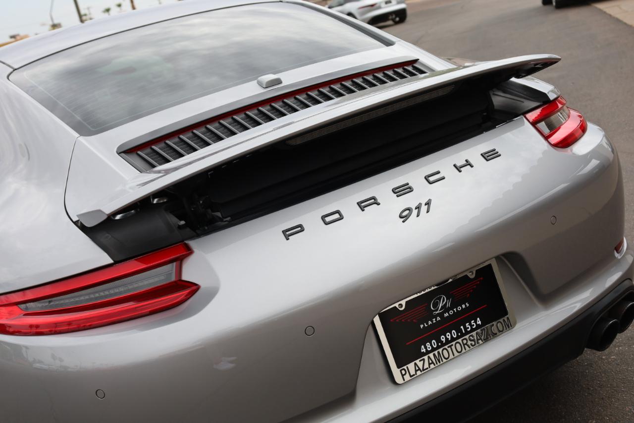 Porsche 911 Carrera Coupe 2017