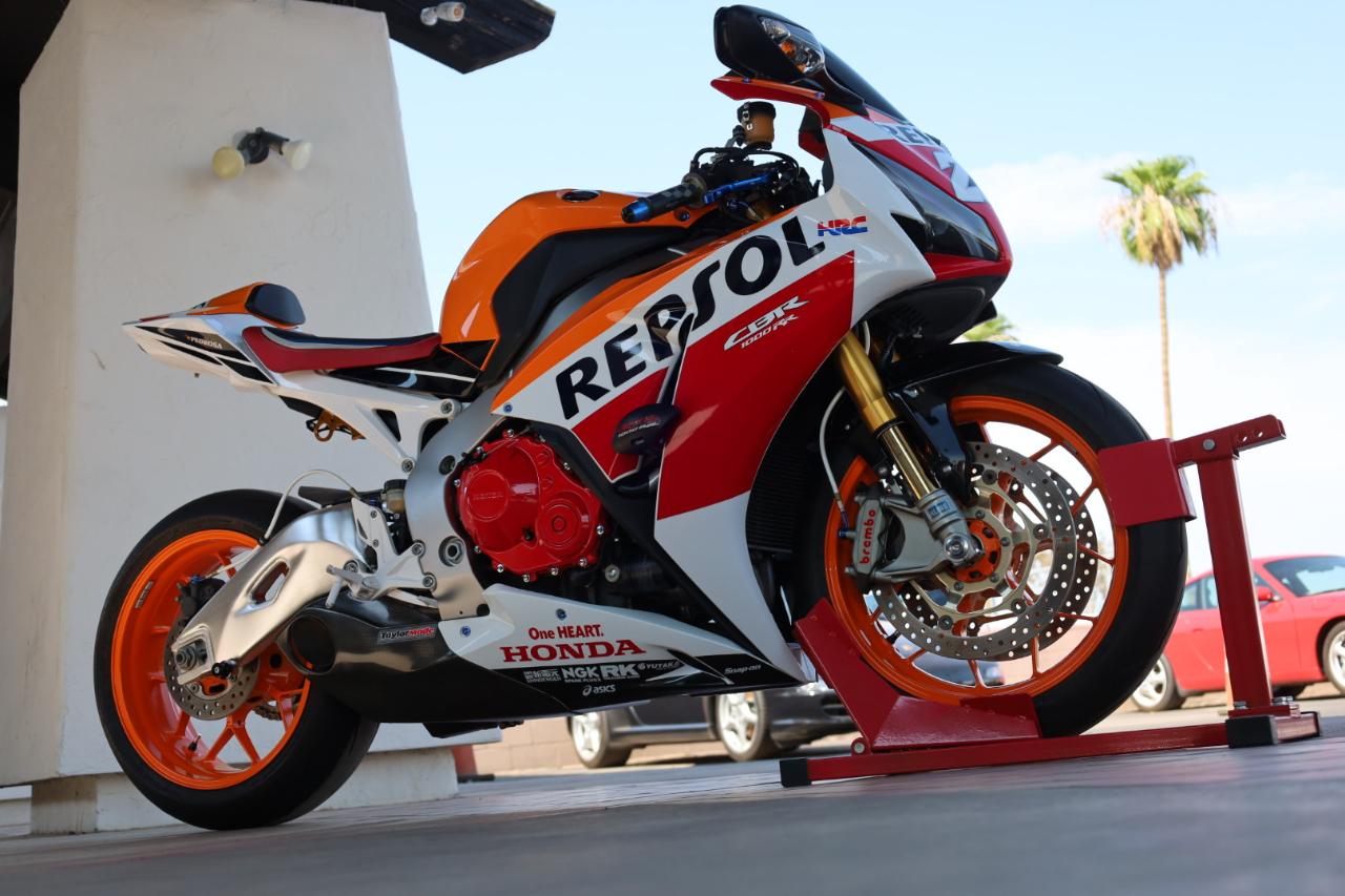 Honda CBR1000RR SP  2016
