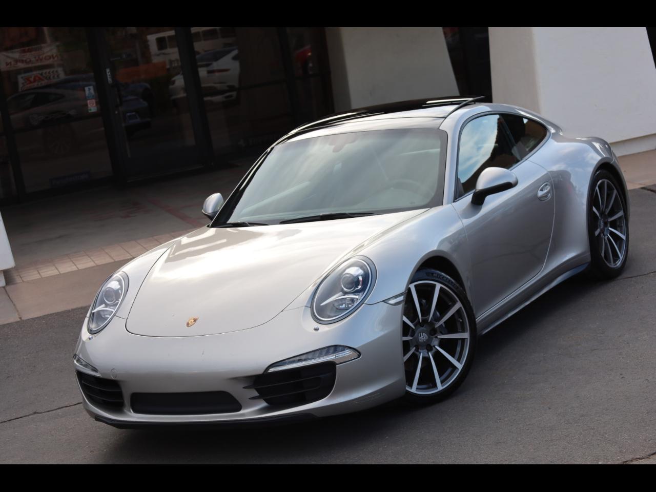 2013 Porsche 911 Carrera 4 Coupe