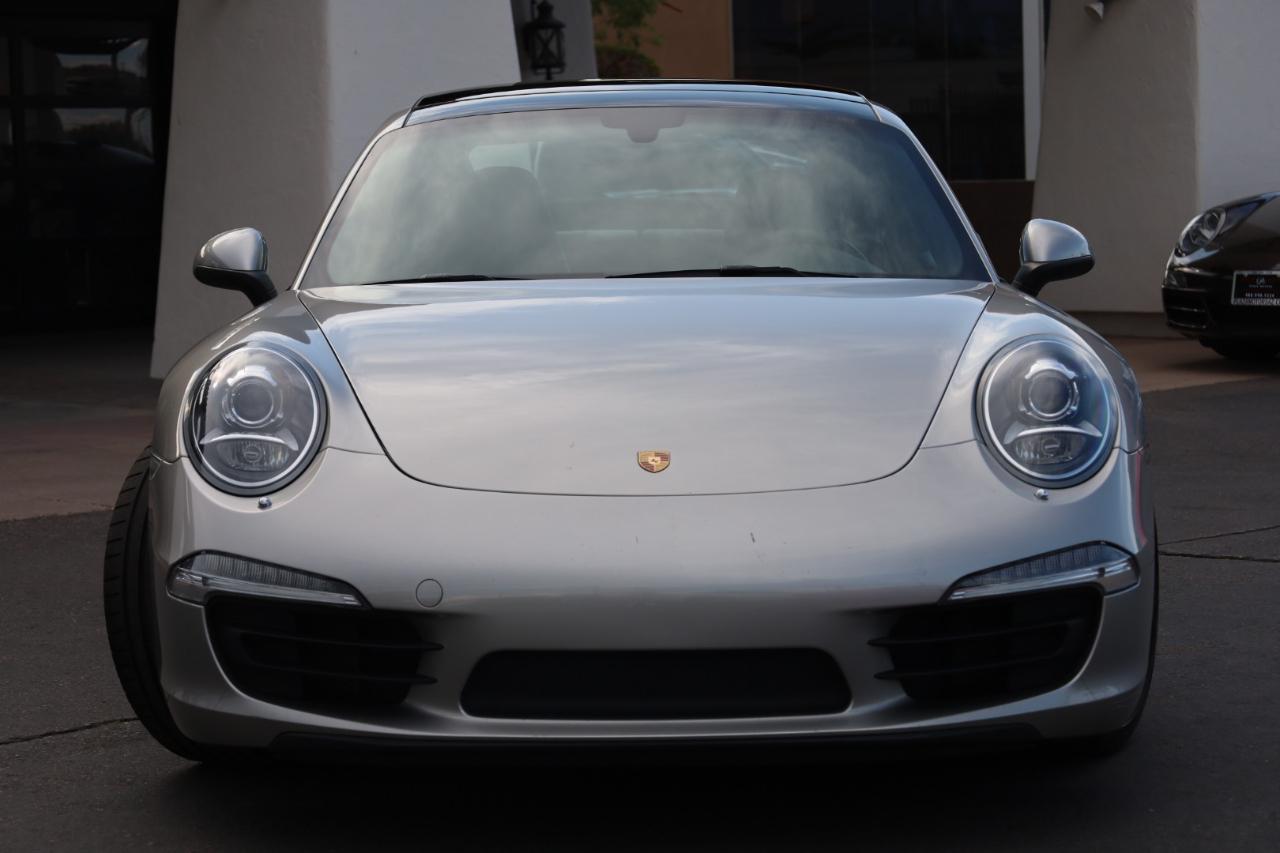Porsche 911 Carrera 4 Coupe 2013