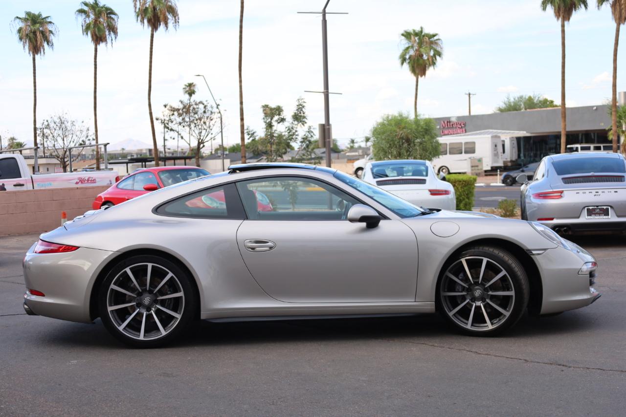 Porsche 911 Carrera 4 Coupe 2013