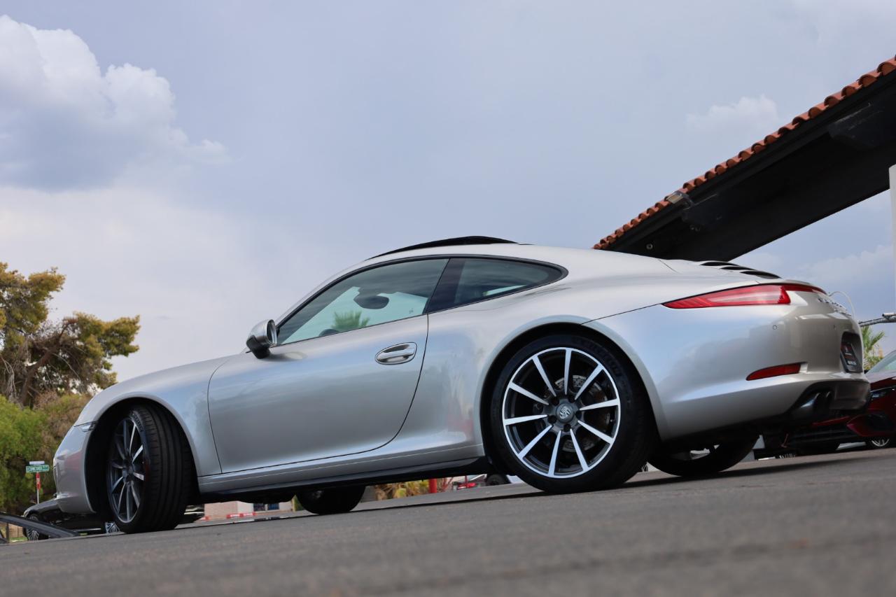 Porsche 911 Carrera 4 Coupe 2013