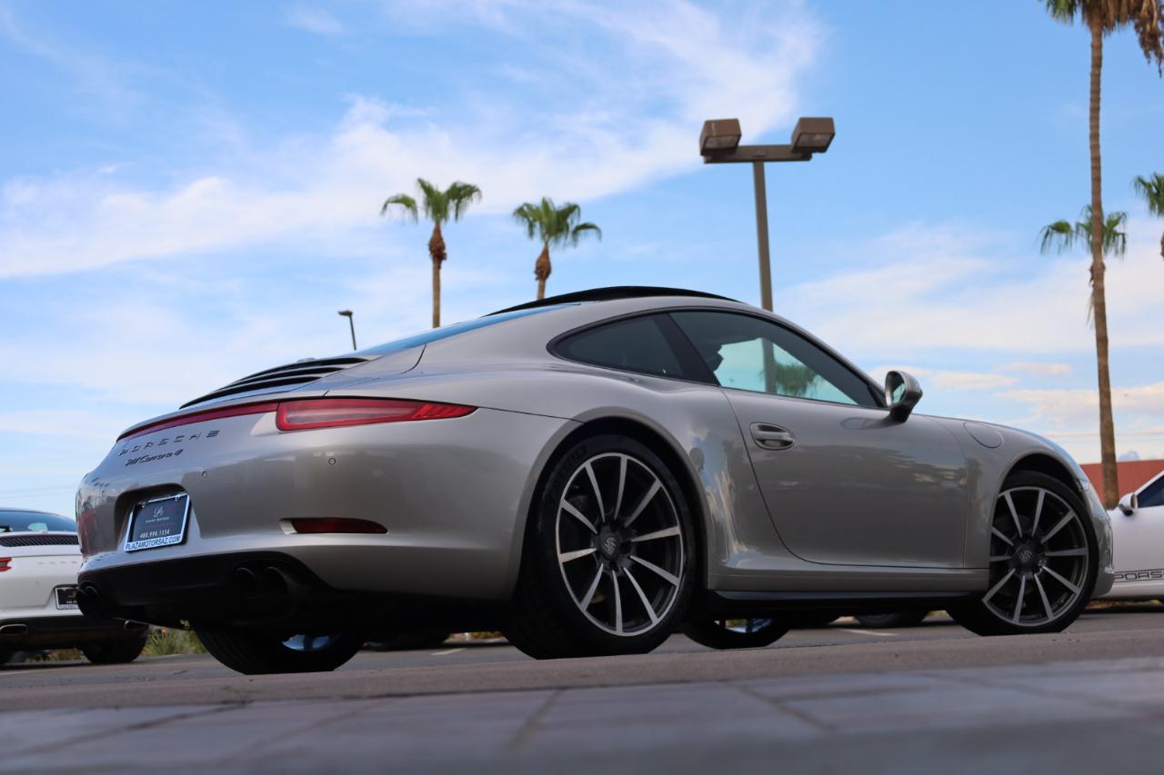 Porsche 911 Carrera 4 Coupe 2013