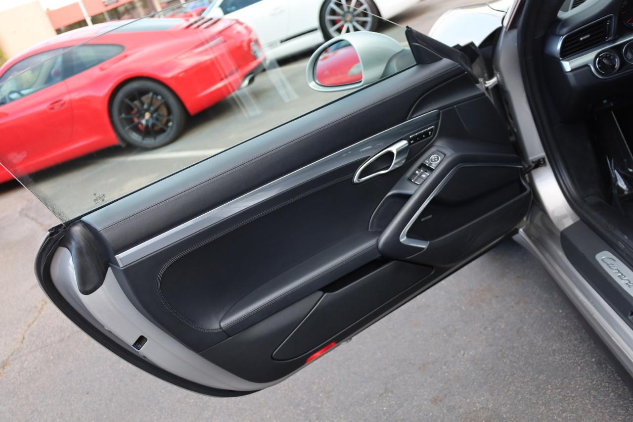 Porsche 911 Carrera 4 Coupe 2013