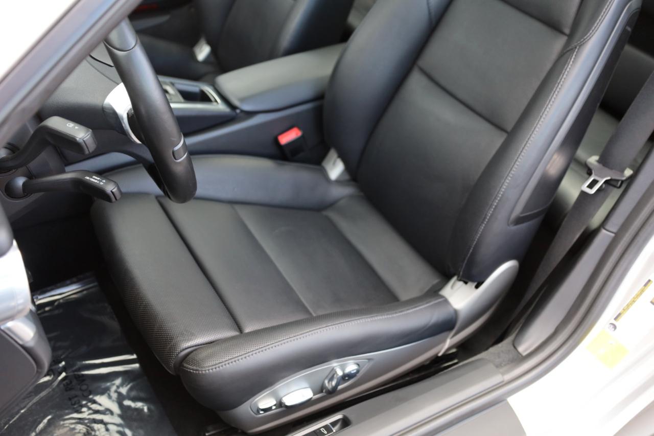 Porsche 911 Carrera 4 Coupe 2013