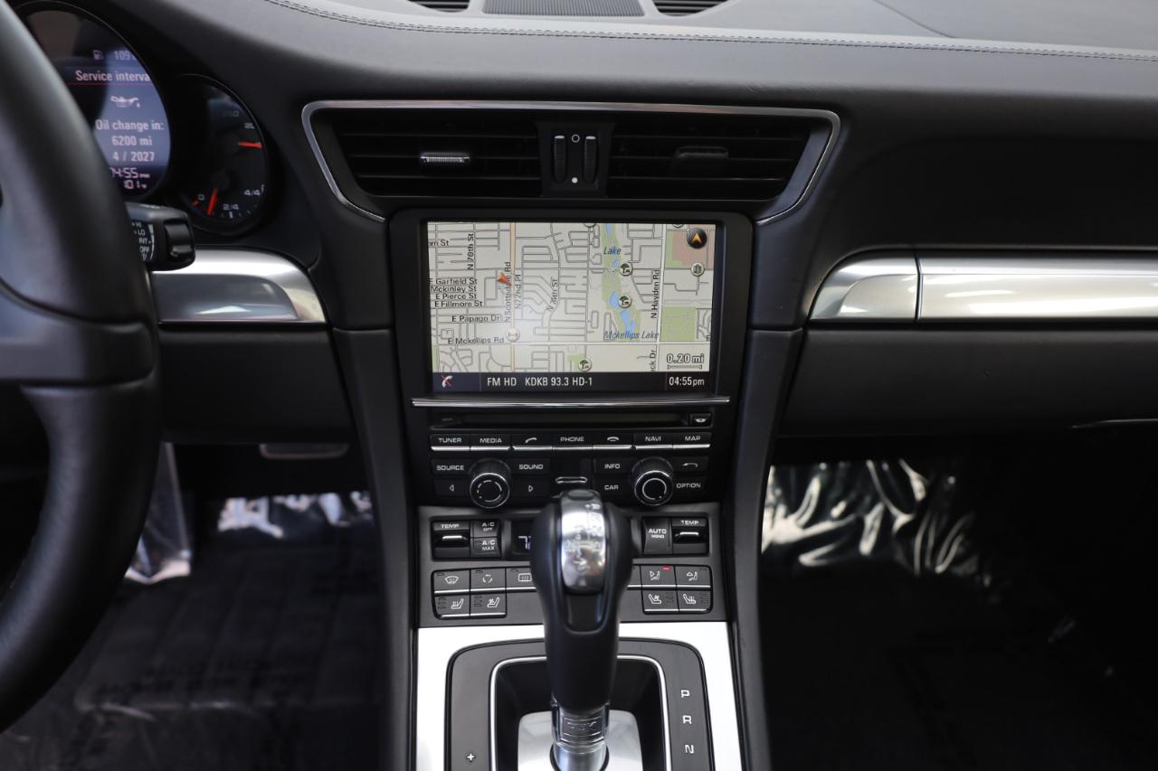 Porsche 911 Carrera 4 Coupe 2013