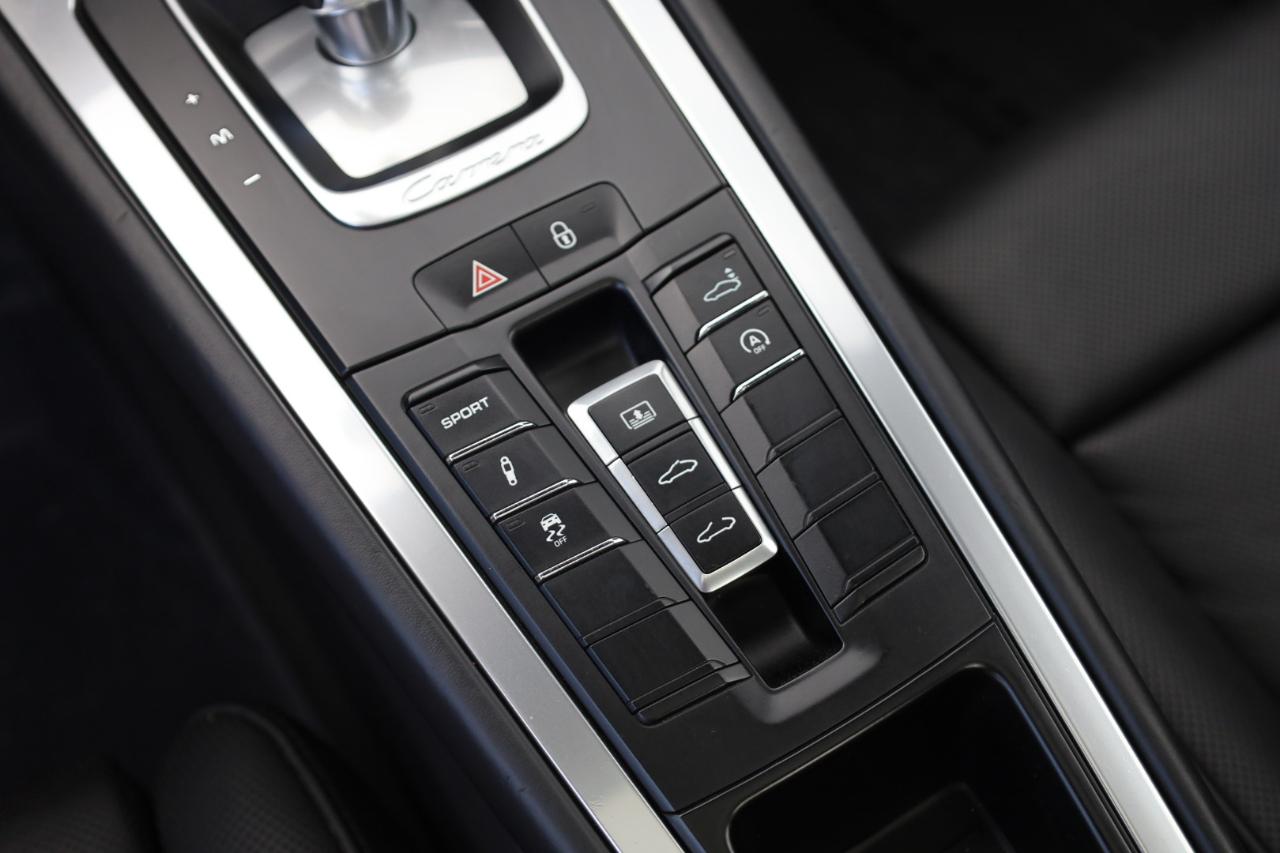 Porsche 911 Carrera 4 Coupe 2013