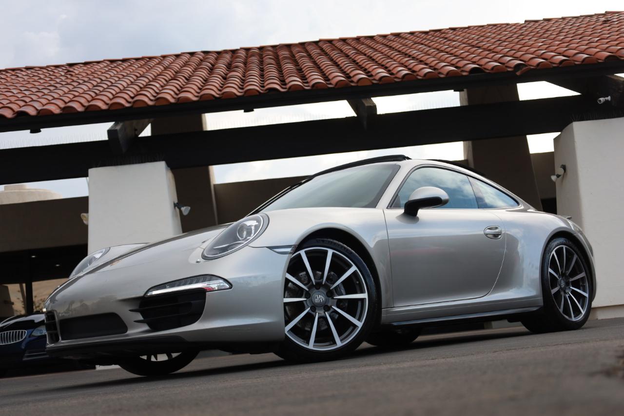 Porsche 911 Carrera 4 Coupe 2013
