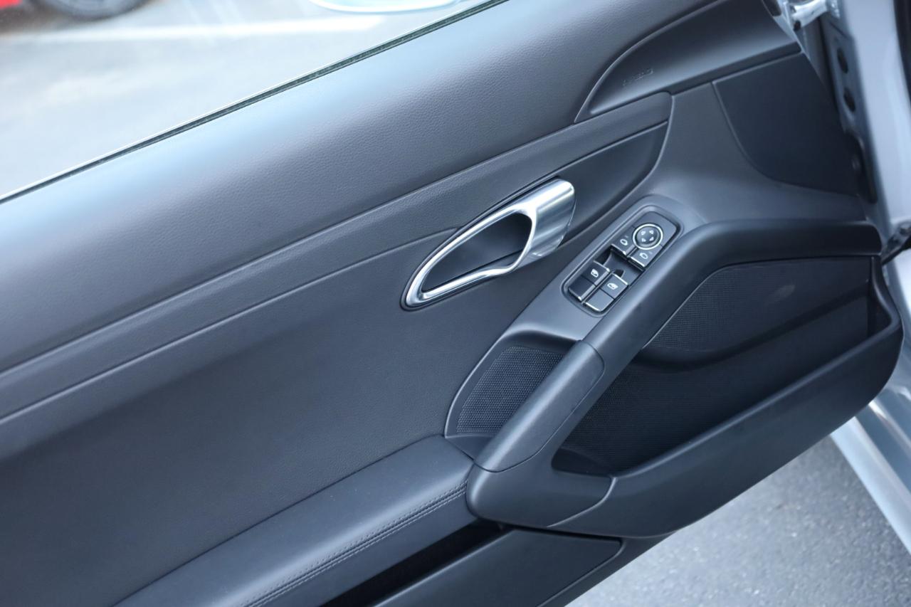 Porsche Cayman S 2014