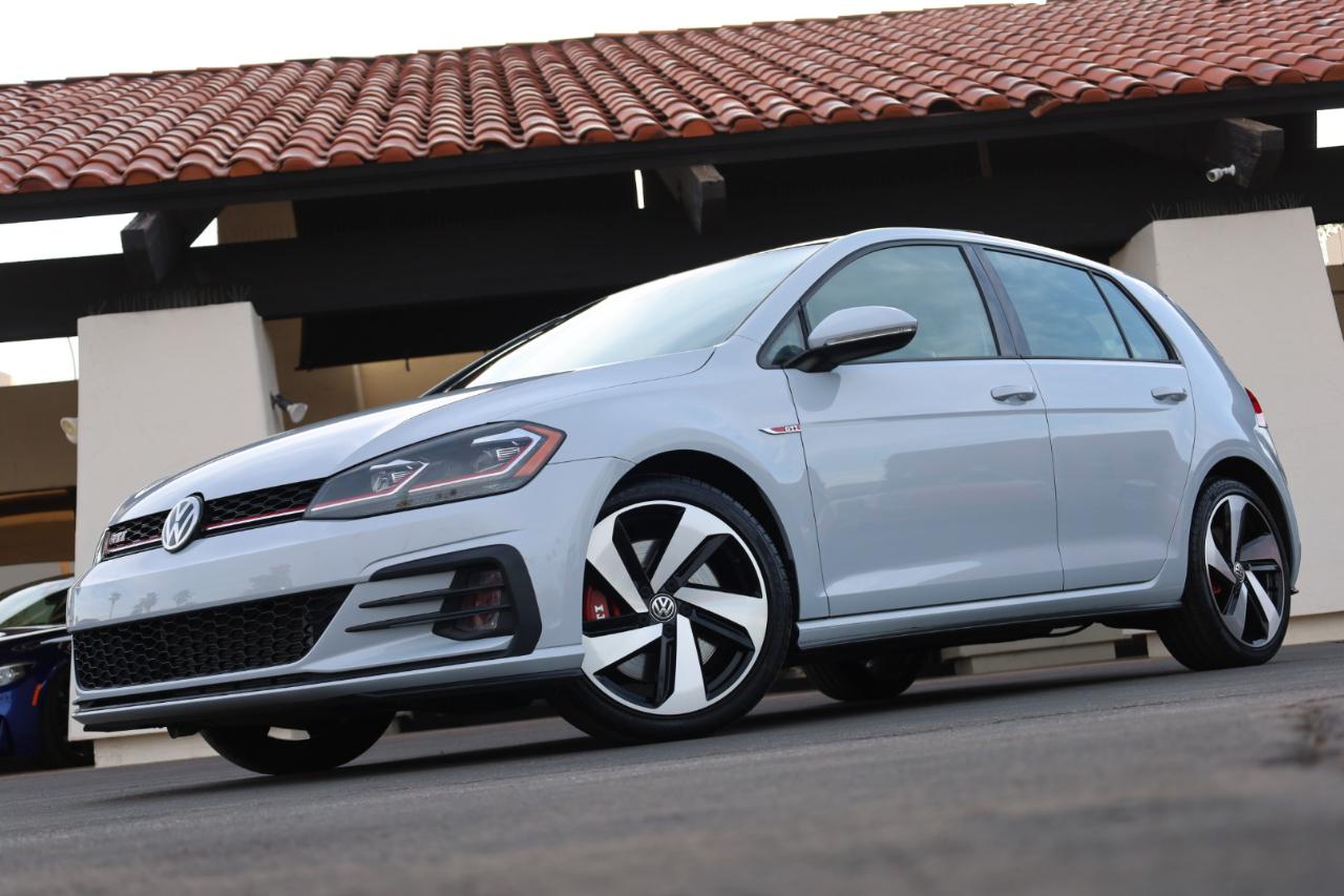 Volkswagen Golf GTI SE 2020