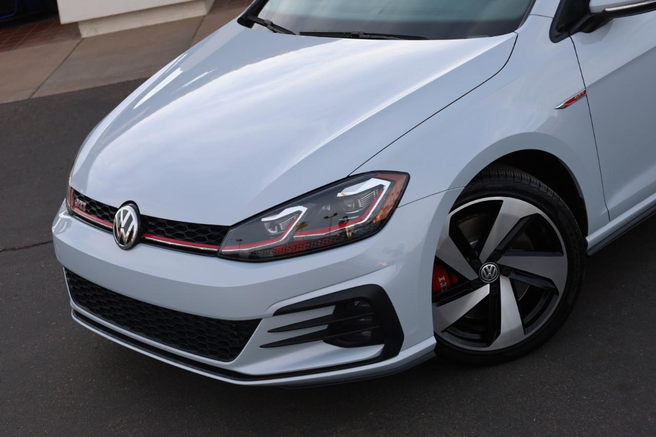 Volkswagen Golf GTI SE 2020