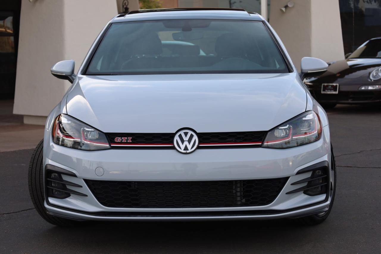 Volkswagen Golf GTI SE 2020